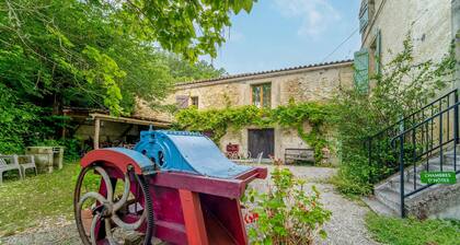 Schönes Haus in Chalabre mit WLAN