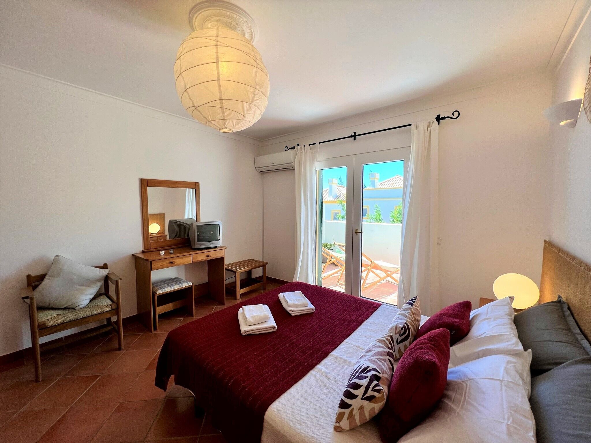 Apartment, 2 Bedrooms, Pool Access