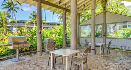 Kaunakakai Condo w/ Private Lanai & Ocean Views!