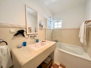 Villa, 4 Bedrooms, Private Pool | Bathroom