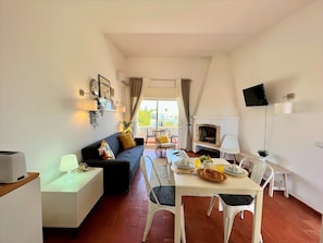 Apartamento, 1 habitación, terraza | Sala de estar