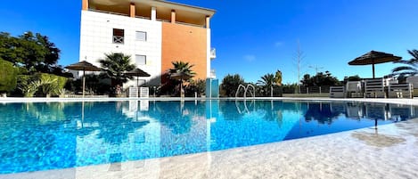Piscina all'aperto
