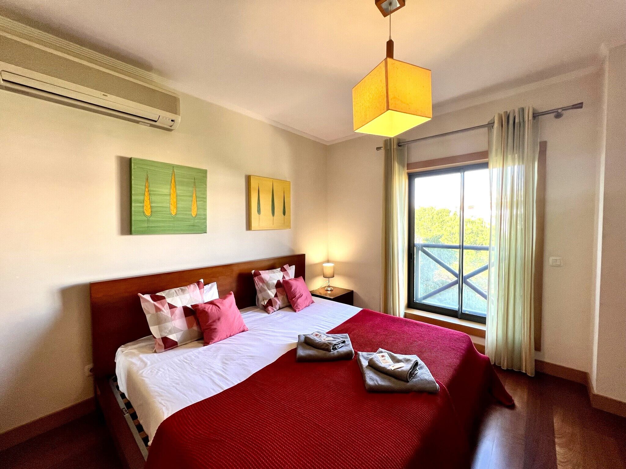 2 habitaciones y ropa de cama 