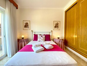 1 bedroom, bed sheets - Vilamoura Typical 2 With Pool by Homing (Loulé)