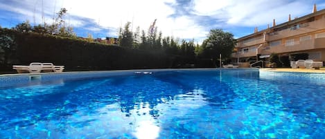 Piscine extérieure