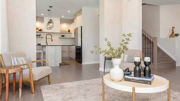 Smart TV, fireplace, video games, offices