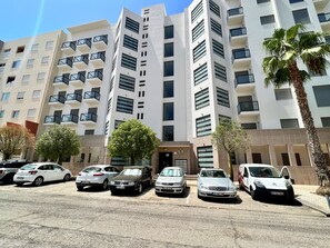 Exterior - Faro Stylish 2 by Homing (Faro)
