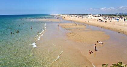 Tavira Central by Homing