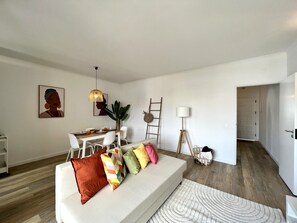 Appartamento, 1 camera da letto, terrazzo | Soggiorno