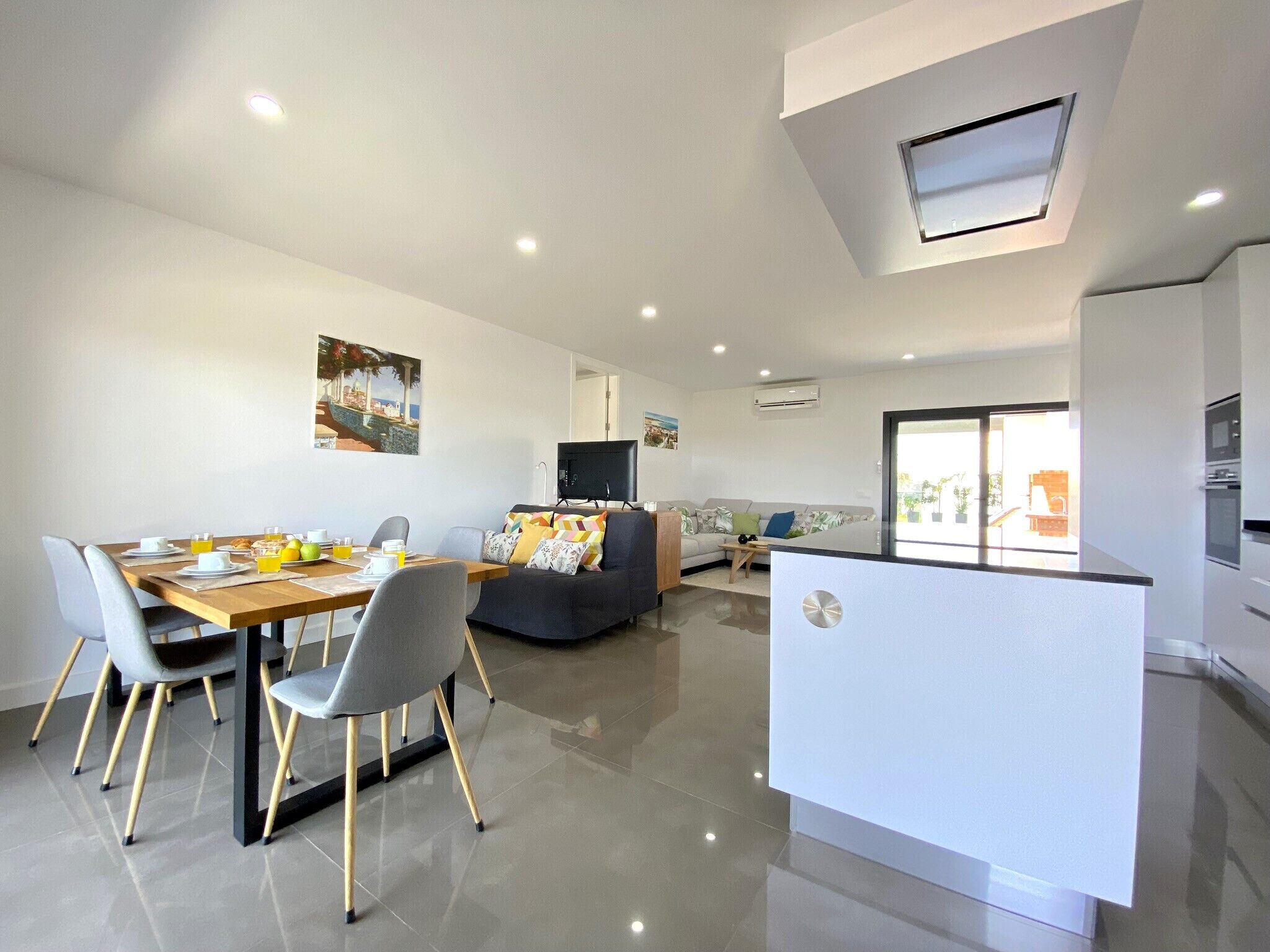 Apartment, 2 Bedrooms, Pool Access | Private kitchen