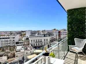Apartment, 3 Bedrooms, Terrace | Balcony - Faro Deluxe by Homing (Faro)