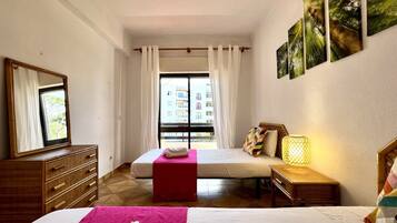 Appartement, 2 chambres, accĂšs piscine | 2 chambres, draps fournis