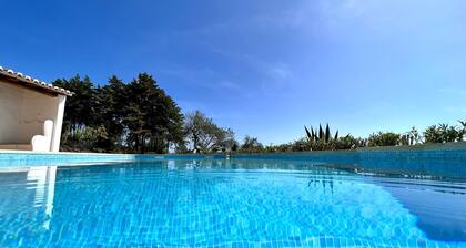 Portimão Bellevue Villa With Pool