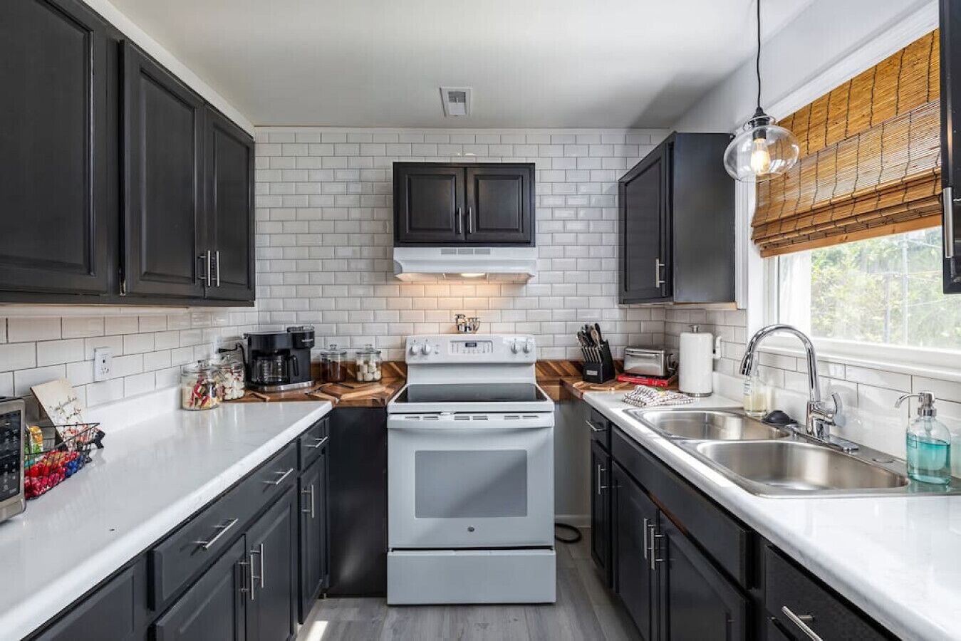 Chic 2BR Durham Haven - Walk to Duke