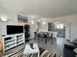Living room - Vilamoura Central 5 by Homing (Loulé)