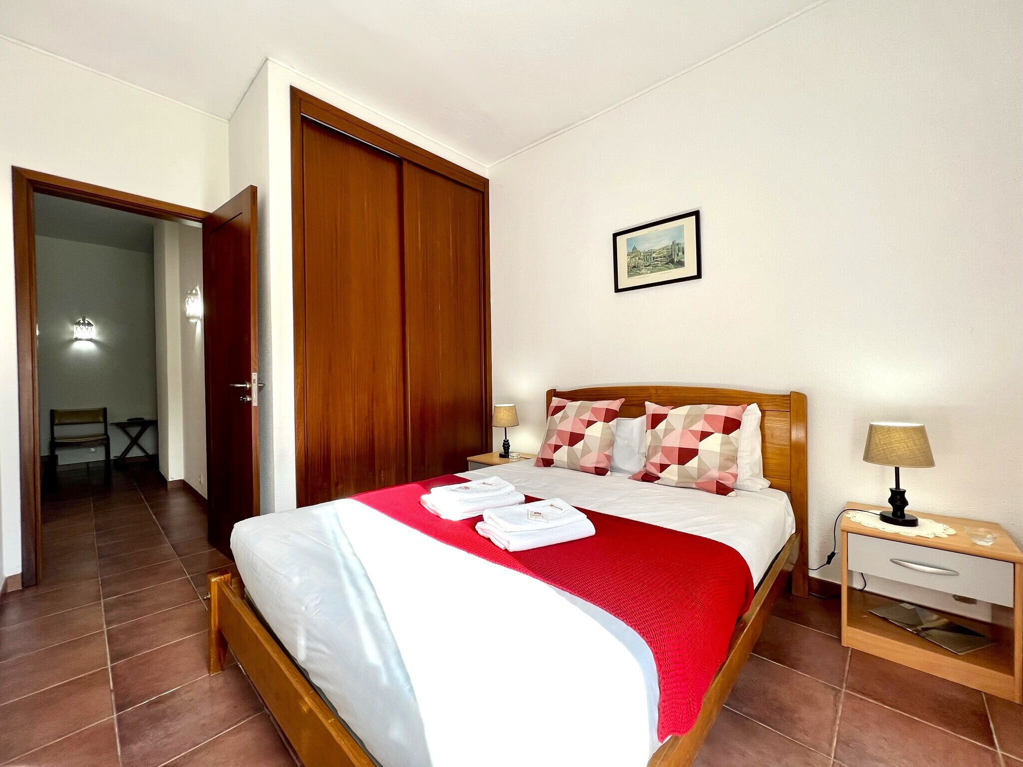 2 soverom, wi-fi (inkludert) og sengetøy