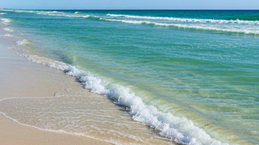 Salty Sunrise by Distinctive Beach Rentals