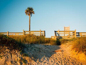 Unclassified image, 5 of 20, button - Breezy Villa by Distinctive Beach Rentals (Palm Coast)