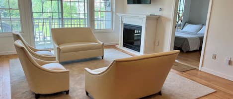 1 quarto, Wi-Fi de cortesia, roupa de cama