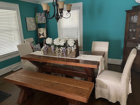 Dining. Family Farmhouse