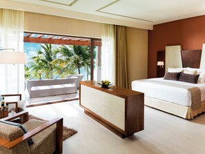 Villa (Azul Esmeralda) | Free minibar items, in-room safe, laptop workspace, iron/ironing board - Azul Villa Esmeralda - Gourmet Inclusive® by Karisma (Puerto Morelos)