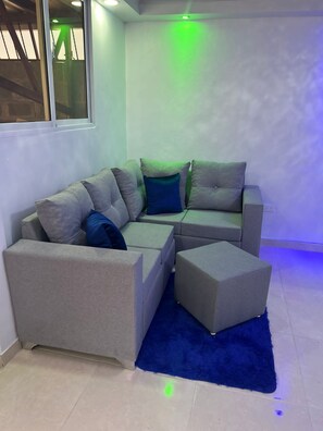 Télévision à écran plat