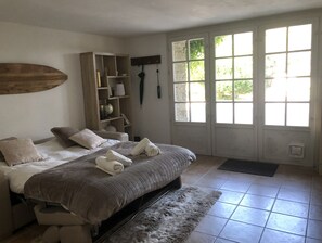 4 chambres, Wi-Fi, draps fournis