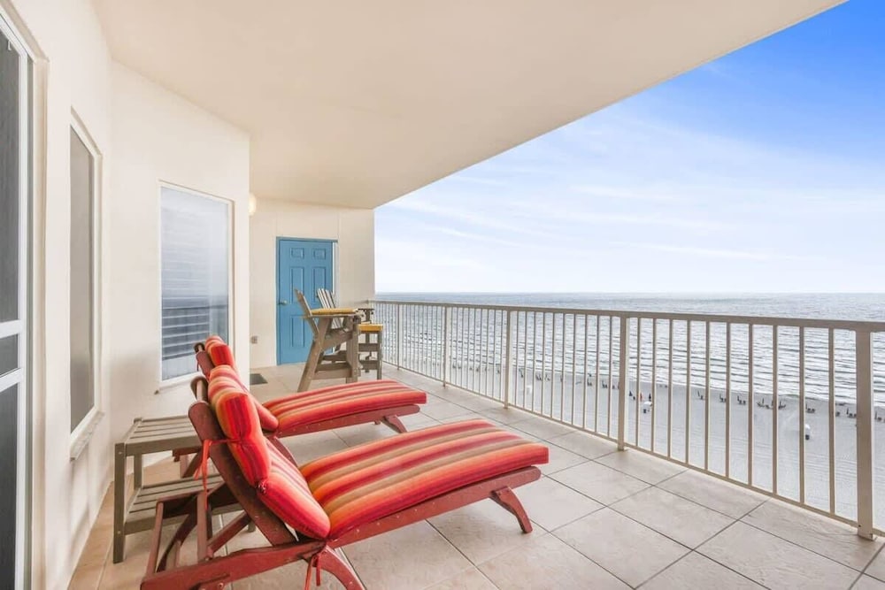 Admirals Quarters 802 - Coastal Luxury with Endless Gulf View