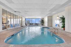 Indoor pool, outdoor pool - Admirals Quarters 802 - Coastal Luxury with Endless Gulf View (Orange Beach)