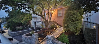 Comfortable 1 family home in Tuckahoe that's near train