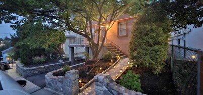 Comfortable 1 family home in Tuckahoe that's near train