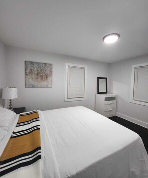 2 makuuhuonetta, ilmainen Wi-Fi, vuodevaatteet