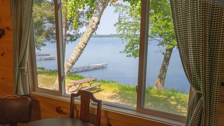 Interior. Webb Lake, Hackensack, Northern MN - 2 Bedroom, Sleeps 4 - Cabin #5 Blue Water