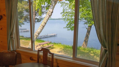 Webb Lake, Hackensack, Northern MN - 2 Bedroom, Sleeps 4  - Cabin #5 Blue Water