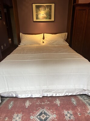 1 slaapkamer, een bureau, gratis wifi, beddengoed