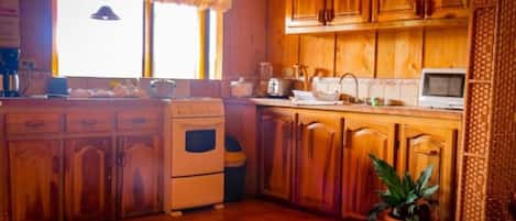 Chambre Confort | Cuisine privée