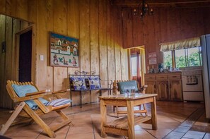 Comfort Room | Living area | 40-inch Smart TV with satellite channels, TV