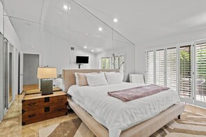 2 bedrooms, iron/ironing board, free WiFi, bed sheets - Palm Valley CC - Platinum Membership-Modern condo on the 9th Fairway! Sweet Pea (Palm Desert)