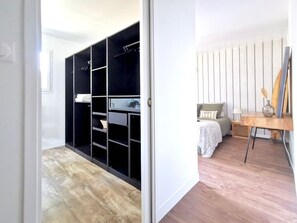 4 bedrooms, desk, iron/ironing board, travel cot - Villa Lege Cap Ferret Avec Piscine et Spa, à 5 Minutes de la Plage ! (Lège-Cap-Ferret)