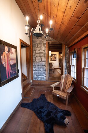 Interior - 1735 Stone Farmhouse (Selkirk)