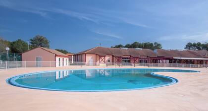 À 1km des plages | T2 + TV & Wifi | Accès piscine