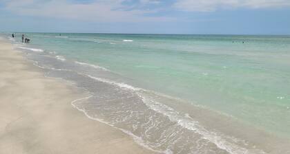 Cozy Beach House Indian Shores