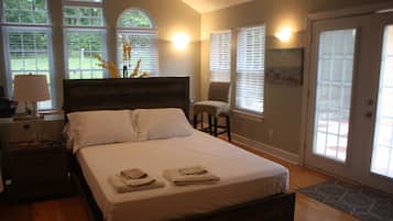 1 chambre, bureau, Wi-Fi gratuit, draps fournis