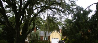 Villas @ Lake Ella: 1br/2queen-1bth-Kitchenette