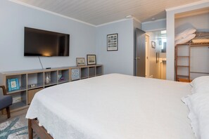 1 dormitorio, tabla de planchar con plancha, wifi gratis y ropa de cama