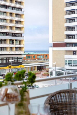 Unclassified image, 4 of 27, button - Schickes Stranddomizil in der 3. Etage, in Direkter Lage zum Strand - Andreas-dirks-straße 5 (Sylt)