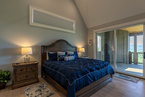 3 bedrooms, WiFi, bed sheets - Blue Ridge Sanctuary at Blue Ridge Mountain Club - hot tub, 3 king suites and great views! (Boone)