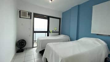 3 dormitorios, tabla de planchar con plancha, wifi y ropa de cama