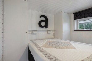 3 chambres, fer et planche à repasser, Wi-Fi gratuit