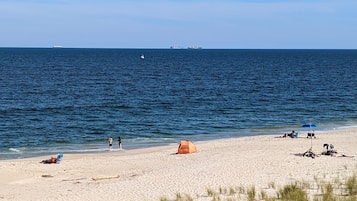 Tæt på stranden